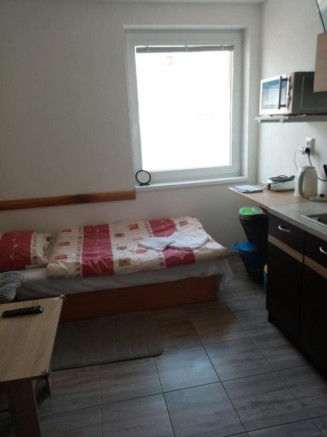 Ivachnova 84 Hotel Luaran gambar