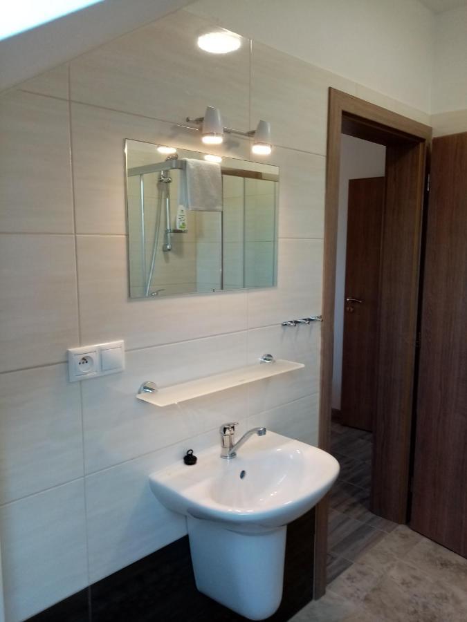 Ivachnova 84 Hotel Luaran gambar