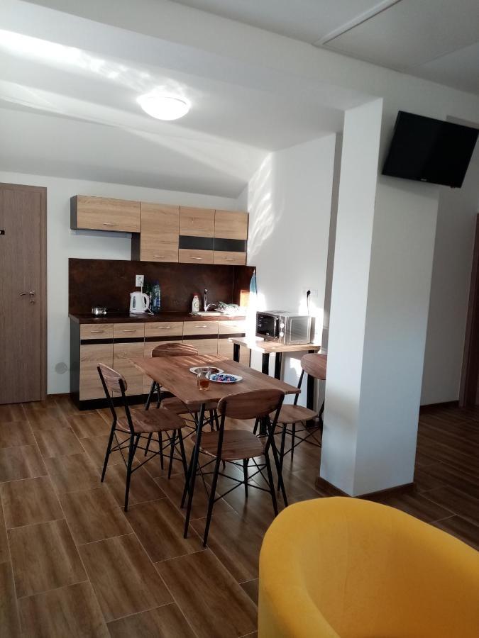 Ivachnova 84 Hotel Luaran gambar
