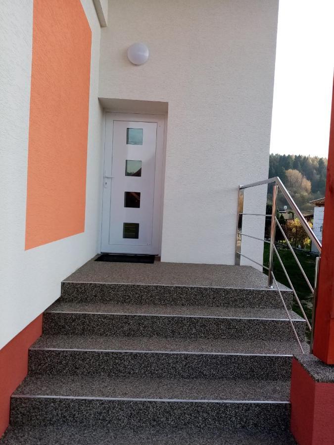 Ivachnova 84 Hotel Luaran gambar